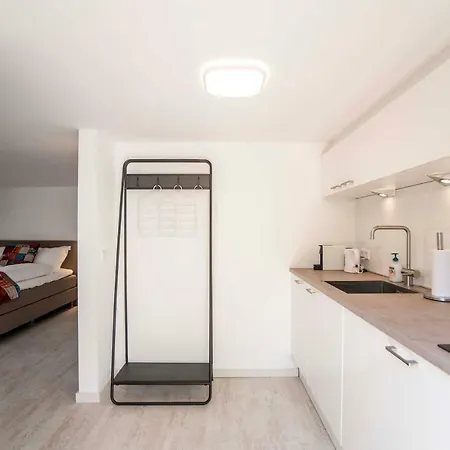 De Rode Ridder Studio's Apartment *